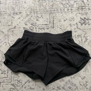 Lululemon hotty hot shorts